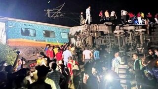 Coromandel Express Accident: Passengers Share Ordeal, Say Came Out Through Broken Window