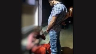 Man Urinates On Tribal Worker in Madhya Pradesh's Sidhi, CM Chouhan Orders Action After Video Goes Viral