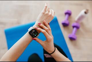 Amazon Great Freedom Festival Sale 2023: Check Discount Offers Upto 36% On Smartwatches