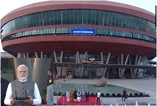 ड्रोन उड़ाकर PM मोदी ने प्रगति मैदान कन्वेंशन सेंटर का किया उद्घाटन, 'भारत मंडपम' रखा गया इसका नाम | देखें VIDEO