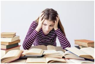 सीखने, समझने और पढ़ने में होती है दिक्कत, कहीं डिस्लेक्सिया तो नहीं? जानें लक्षण