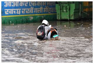 Delhi Flood: CM Arvind Kejriwal Announces Closure of Schools in Areas Inundated With Flood Water