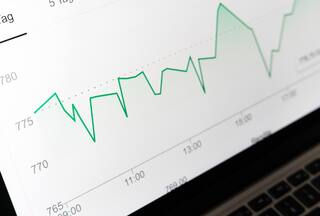 CLOSING BELL: Sensex Jumps 480 Points, Zooms Past 65K; Nifty Ends Above 19.3K