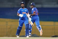 Pakistan A vs India A: भारत ने पाकिस्तान को 8 विकेट से चटाई धूल, हैंगरगेकर के 'पंजे' के बाद सुदर्शन ने ठोका नाबाद शतक