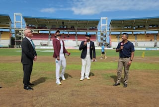 IND vs WI 1st test: वेस्टइंडीज ने टॉस जीतकर चुनी बल्लेबाजी, जयसवाल-ईशान किशन ने किया डेब्यू