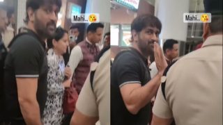 MS Dhoni Provides Knee Injury Update to Random Fan; Video Goes VIRAL | WATCH