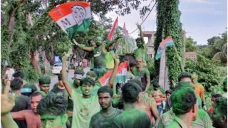 बंगाल पंचायत चुनाव में TMC का दबदबा, पार्टी कार्यकर्ताओं ने जमकर मनाया जीत का जश्न; जानें अब तक किस पार्टी को कितनी सीटें