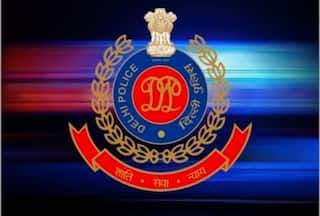 Delhi Police Shares Video Of People Recreating 3 Idiots Scene; Warns Against Rash Driving