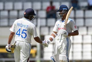 IND Vs WI 1st Test Day 2: यशस्वी जायसवाल और रोहित शर्मा ने ठोके अर्धशतक, लंच तक भारत का स्कोर 146/0