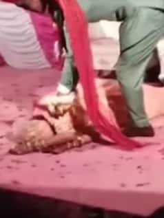 दुल्हन की खूबसूरती पर फिदा हो गया दूल्हा, मगर दुल्हन देखती ही बेहोश हुई