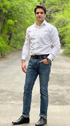 Unseen Photos of IAS Athar Aamir Khan| In Pics