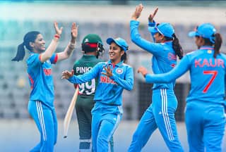 कौन है अमनजोत कौर? जिन्होंने डेब्यू मैच में ही 4 विकेट लेकर बांधा बांग्लादेश का बोरिया-बिस्तर
