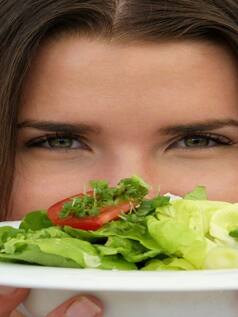 Eye Care in Monsoon: 8 Foods to Boost Eye Health in Rains