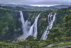 ये हैं कर्नाटक के 5 फेमस झरने, विदेशों से इन्हें देखने आते हैं TOURIST