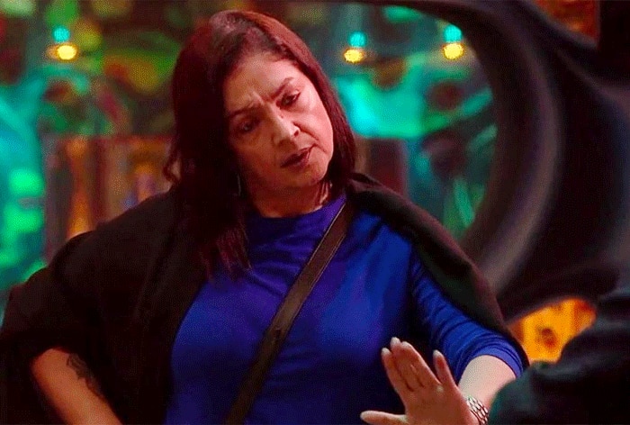 Bigg Boss Ott 2: पूजा भट्ट- अविनाश सचदेव में हुई जमकर लड़ाई, एक्ट्रेस ने जिया को कहा- Slow Poison