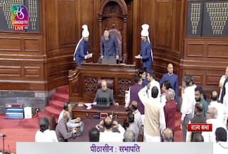 Watch Video: मणिपुर मामले को लेकर संसद के दोनों सदनों में भारी हंगामा, AAP सांसद संजय सिंह पूरे सत्र के लिए सस्पेंड