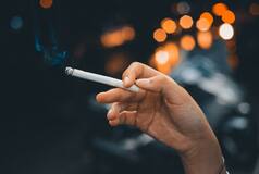 'No Need Of A Sixth Finger': Inspiring Stories of Ex-Smokers Who Quit the Bad Habit