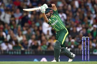 पाकिस्तान ने एशिया कप के लिए स्क्वाड चुना; अफगानिस्तान के खिलाफ वनडे टीम का ऐलान भी किया