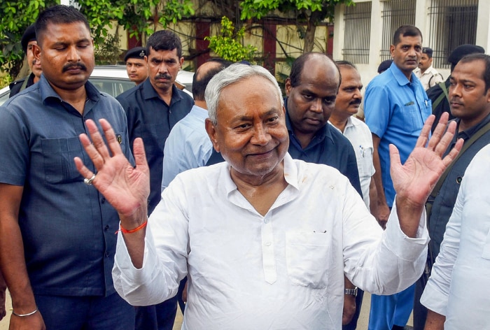 Bihar Government Bans Social Media Sites in West Champaran