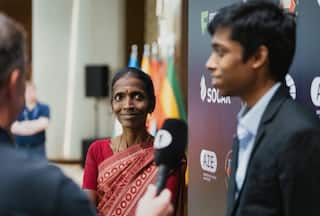 How R Pragganandha's Mom R Nagalaxmi is The Best Example of 'Silent Strength of a Mother', One Gaze at a Time