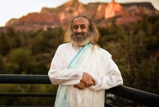 Moment of Pride for Indian Culture! Howard County, Maryland and Texas Declare Sri Sri Ravi Shankar Day