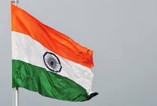 कैसे तिरंगा देश का राष्ट्रध्वज बना? लालटेन की रोशनी में पहली बार तैयार हुए तिरंगे की कहानी