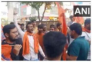 नूह हिंसा मामला: दिल्ली में बजरंग दल और VHP का 23 जगहों पर विरोध प्रदर्शन, चप्पे-चप्पे पर पुलिस फोर्स तैनात