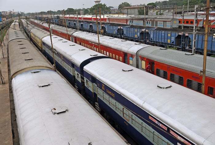 Indian Railways Cancels Several Trains on Delhi-Kerala Route Till March 21, Check Full List Here