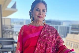 Shabana Azmi Fake SMS : शबाना आजमी के नाम से लोगों को मिल रहे फर्जी मैसेज, एक्ट्रेस ने दी वॉर्निंग