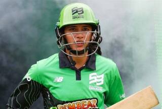 भारत की स्मृति मंधाना ने इंग्लैंड में रचा इतिहास, यह उपलब्धि हासिल करने वाली पहली खिलाड़ी बनी