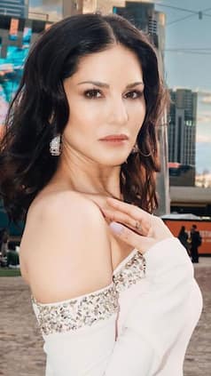 Sunny Leone is a Total Smokeshow in Flared Pants, Off-Shoulder Top