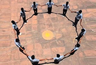 Bengaluru To Witness 'Zero Shadow Day' Today -- Know All About This Astronomical Event