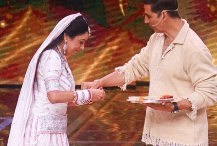 'बहना ने भाई की कलाई पर...',  'अनुपमा' के राखी भाई हैं अक्षय कुमार, 30 साल पहले की है कहानी