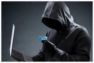 क्या स्कैमर्स के पास किसी का आधार नंबर होने से ही बैंक अकाउंट हो सकता है हैक, जानें- यहां