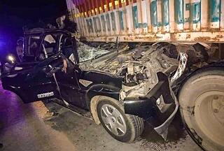 7 Of Family Killed As Speeding Scorpio Rams Into Parked Truck In Bihar's Sasaram