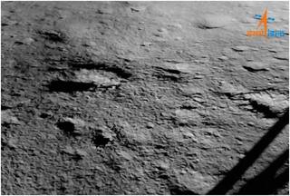 चांद पर पहुंचा Chandrayaan-3, विक्रम लैंडर की चंद्रमा के सतह पर सॉफ्ट लैंडिंग; भारत ने रच दिया इतिहास