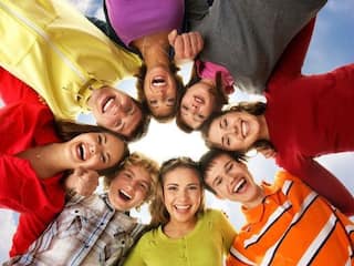 Friendship Day 2023: क्यों मनाया जाता है फ्रेंडशिप डे? जानें इतिहास