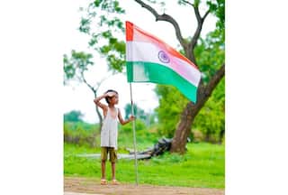 Har Ghar Tiranga Certificate: अपलोड करें तिरंगा के साथ सेल्फी, पाएंगे सर्टिफिकेट, जानें कैसे और कहां से करना होगा डाउनलोड