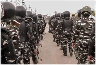 Alert in UP: जुमे को लेकर यूपी में अलर्ट, सुरक्षा व्यवस्था बढ़ाई गई; गुरुग्राम-नूंह में घरों में ही नमाज पढ़ेंगे मुस्लिम समुदाय के लोग