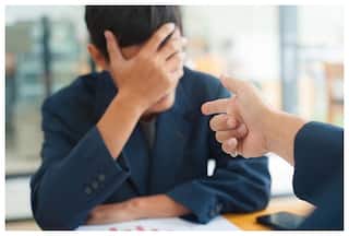 अगर लोन का EMI समय से नहीं भर पा रहे हैं, रिकवरी एजेंट कर रहे हैं परेशान, तो जानें- क्या करें?