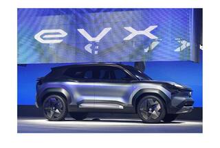 Maruti Suzuki 3.0: मारुति सुजुकी ने किया बड़ा एलान, 2031 तक आने वाली 10 नई कारों में 50% गाड़ियां होंगी इलेक्ट्रिक