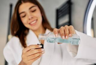 How a General Mouthwash Can Detect Early Warning Signs of Risk of Heart Disease?