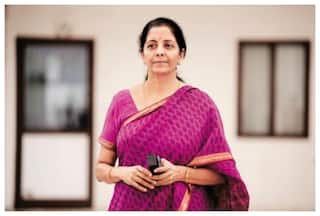 Nirmala Sitharaman Birthday: PM Modi के 3 ट्रिलियन डॉलर Economy की सूत्रधार निर्मला सीतारमण का आज है 64वां जन्म दिन