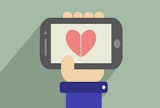 महंगा पड़ गया Online Love की तलाश, लड़की ने लूट लिए 2.5 लाख रुपये