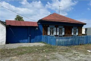 Man Kidnaps Teenager, Keeps Her As Sex Slave In His 'Makeshift Dungeon' For 14 Years