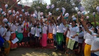 UP की महिलाओं के लिए सखी योजना के तहत बंपर नौकरियां, 10वीं पास जल्द करें अप्लाई