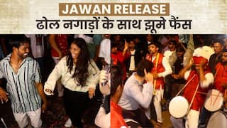 Jawan Release: ‘जवान’ के रंग में रंगा सोशल मीडिया, ढोल नगाड़ों के साथ नाचते गाते नजर आये फैंस