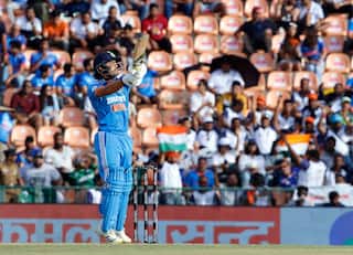 भारत-पाक मैच के दौरान खाली स्टेडियम देख हैरान हुए फैंस; Asia Cup के आयोजकों पर उठे सवाल