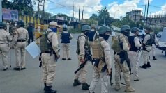 Manipur violence: मणिपुर में फिर से AFSPA बढ़ा, घाटी के 19 पुलिस स्टेशनों को छोड़कर पूरा राज्य Disturbed घोषित