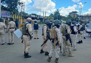 Manipur violence: मणिपुर में फिर से AFSPA बढ़ा, घाटी के 19 पुलिस स्टेशनों को छोड़कर पूरा राज्य Disturbed घोषित